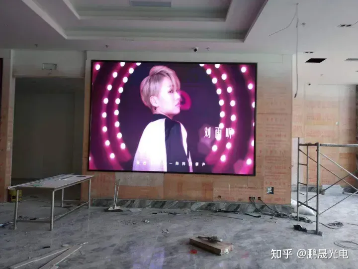 屋里P2.5全彩LED电子屏的尺寸计算方法，像素点和价钱清单（led电子屏尺寸对照表）